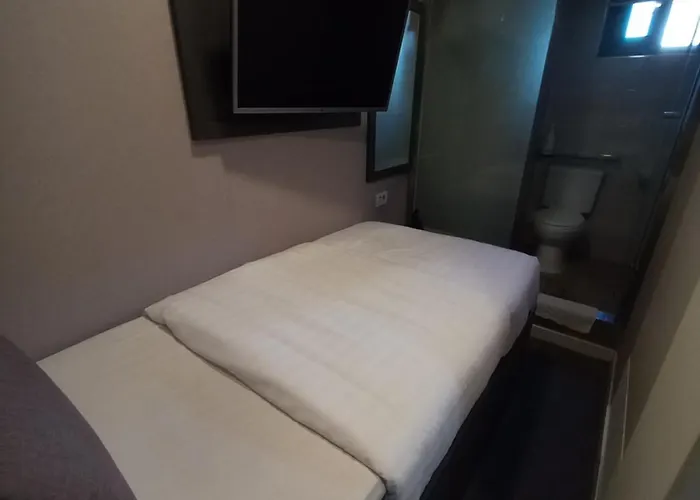 Guest house Philstay Myeongdong Metro 3*