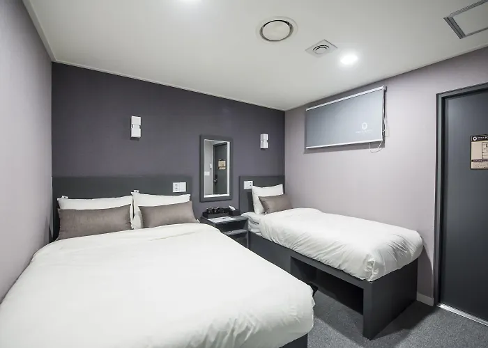 Philstay Myeongdong Metro