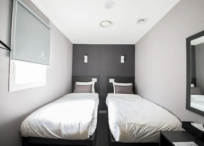 Guest house Philstay Myeongdong Metro 3*