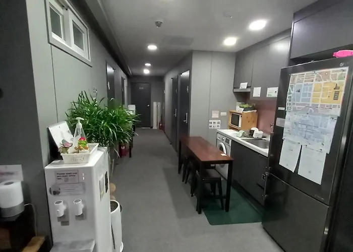 Guest house Philstay Myeongdong Metro 3*